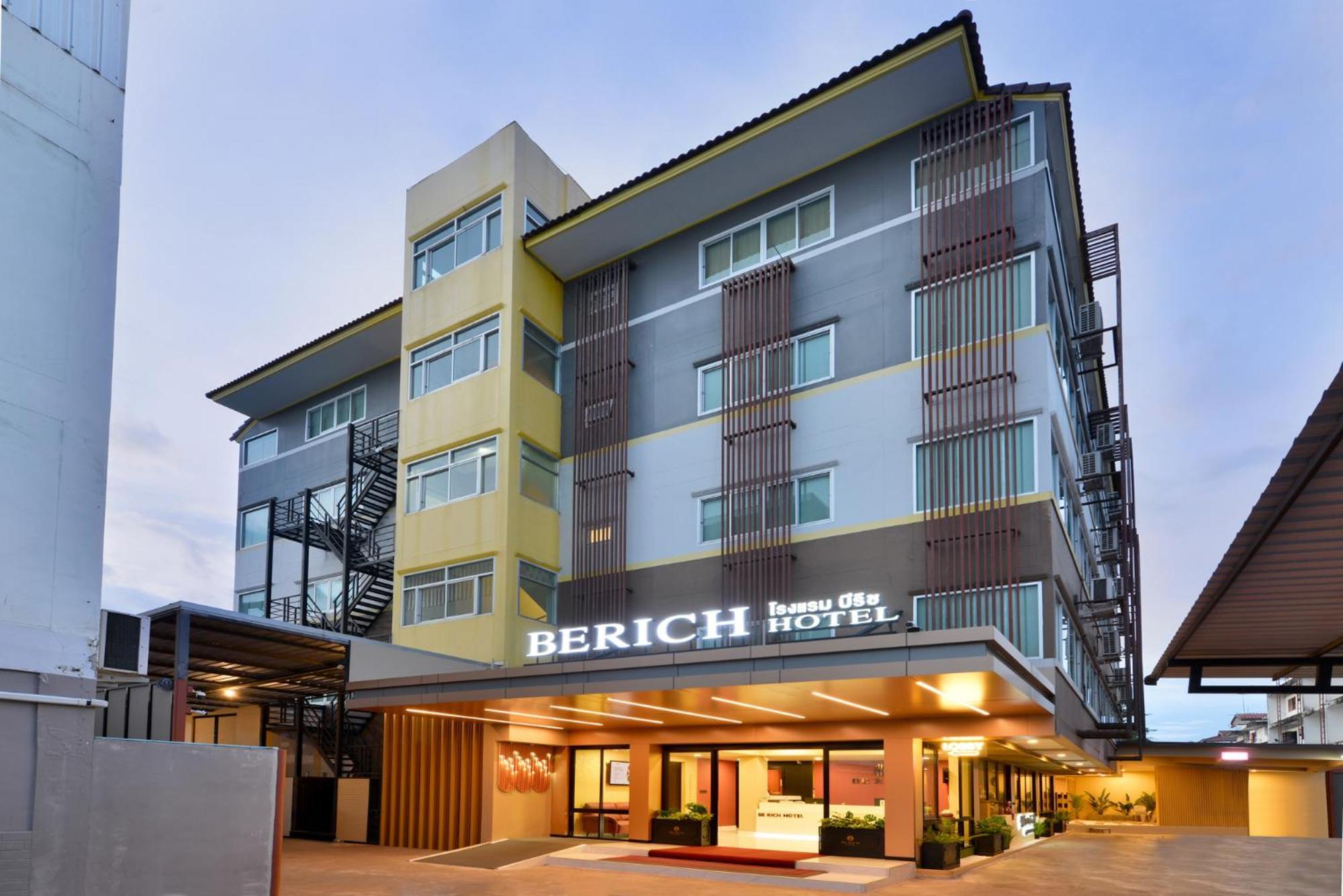 Berich Hotel Tak Exterior foto